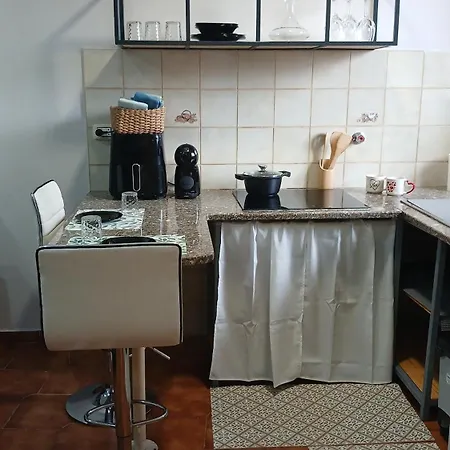 Il Anni 60 In Διαμέρισμα
